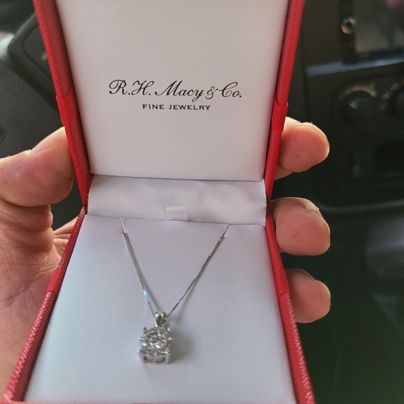 Brand new Fine women's jewelry necklaces - Picture 2 of 7